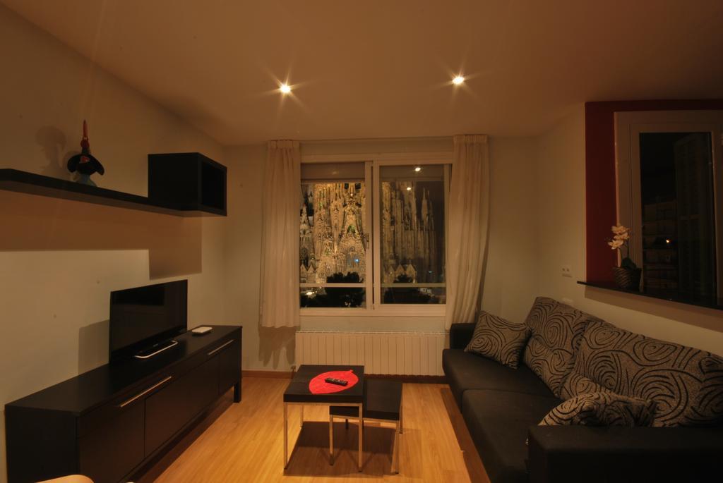 Lepant Sdb Apartment Барселона Екстериор снимка